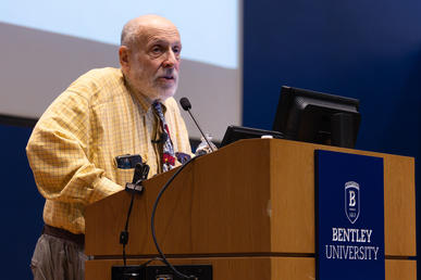 Harvey Silverglate addressing Bentley community free speech discussion